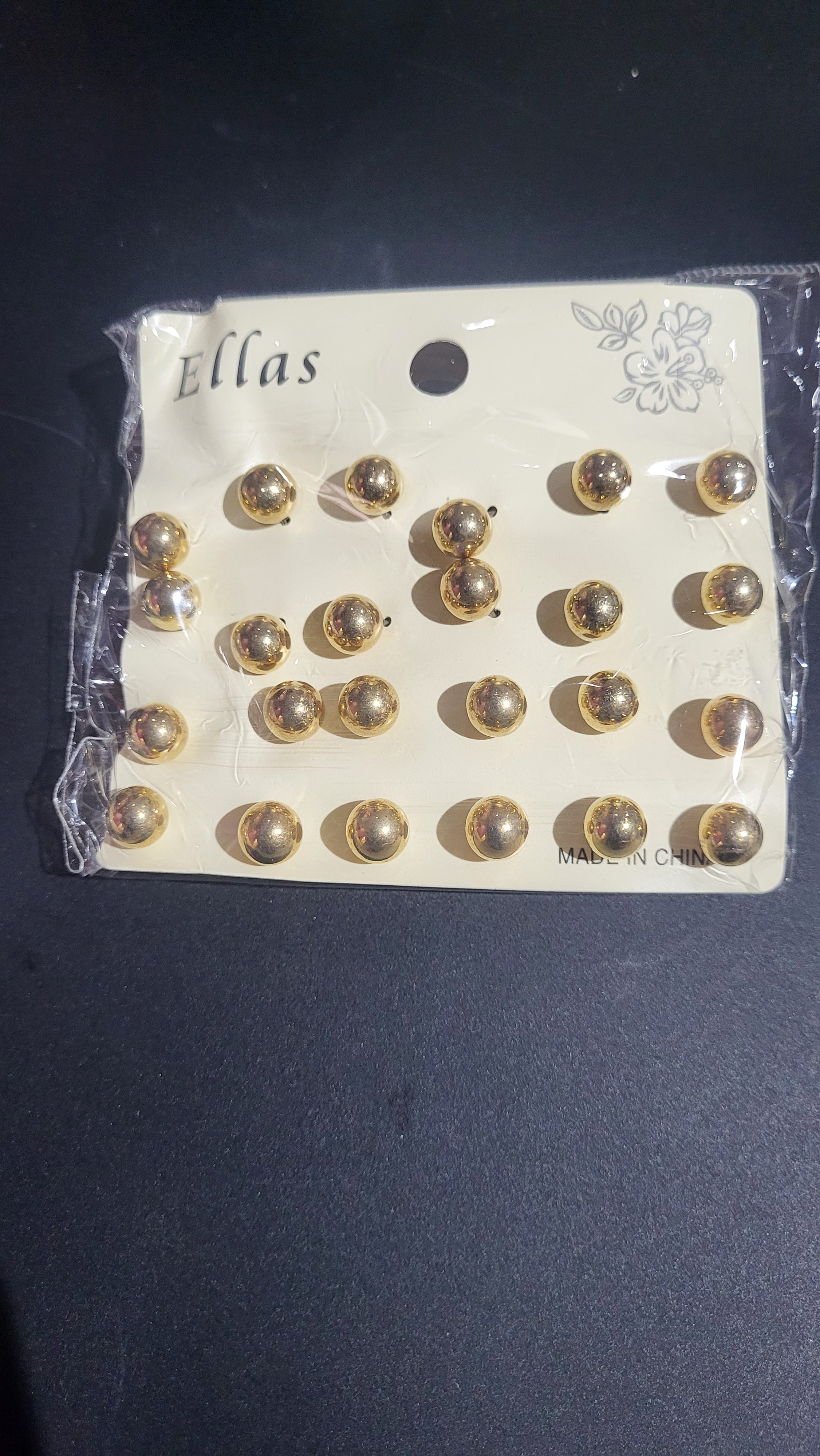 Ellas Gold Stud Earrings Set