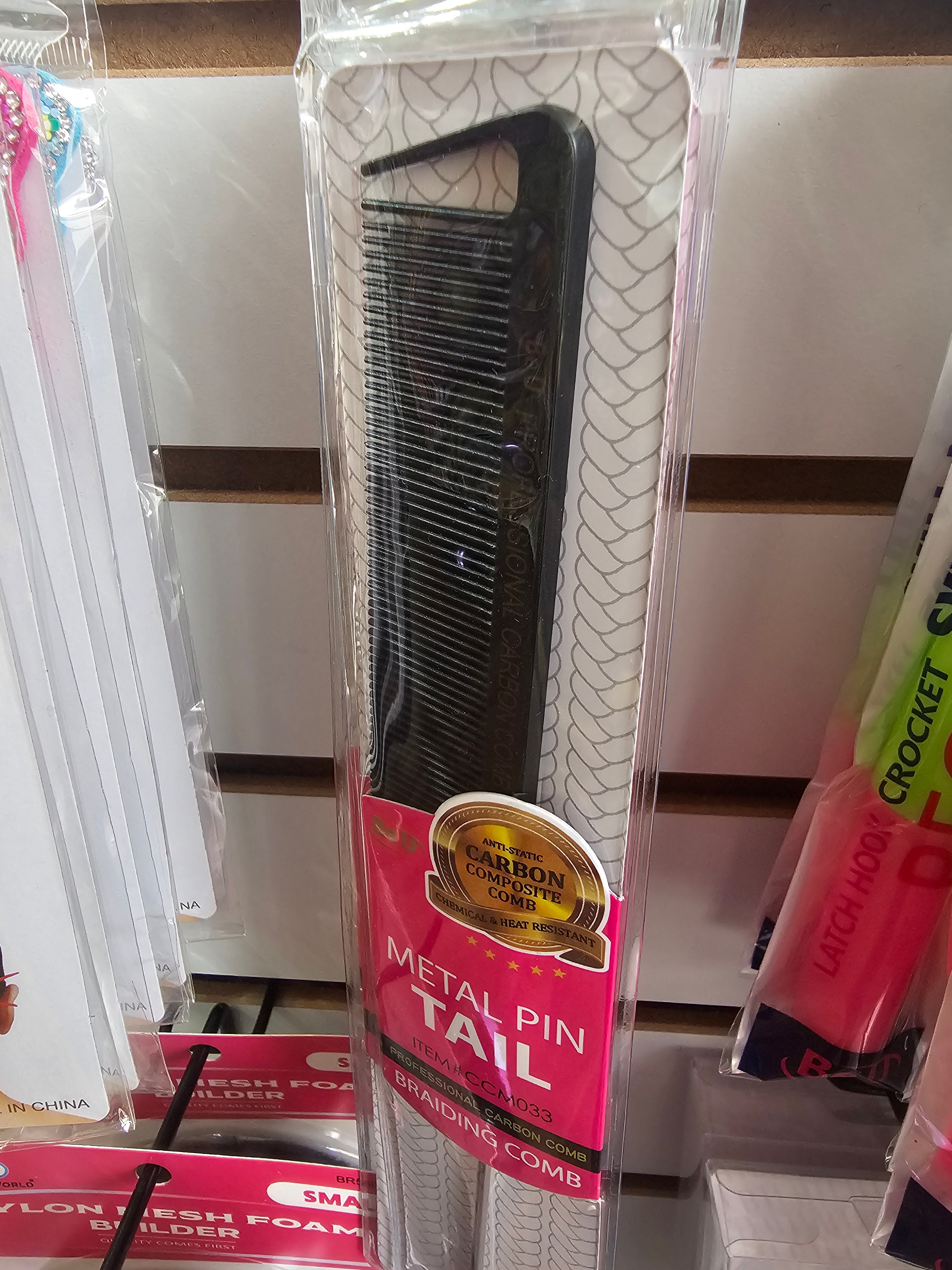 Carbon Composite Pin Tail Comb