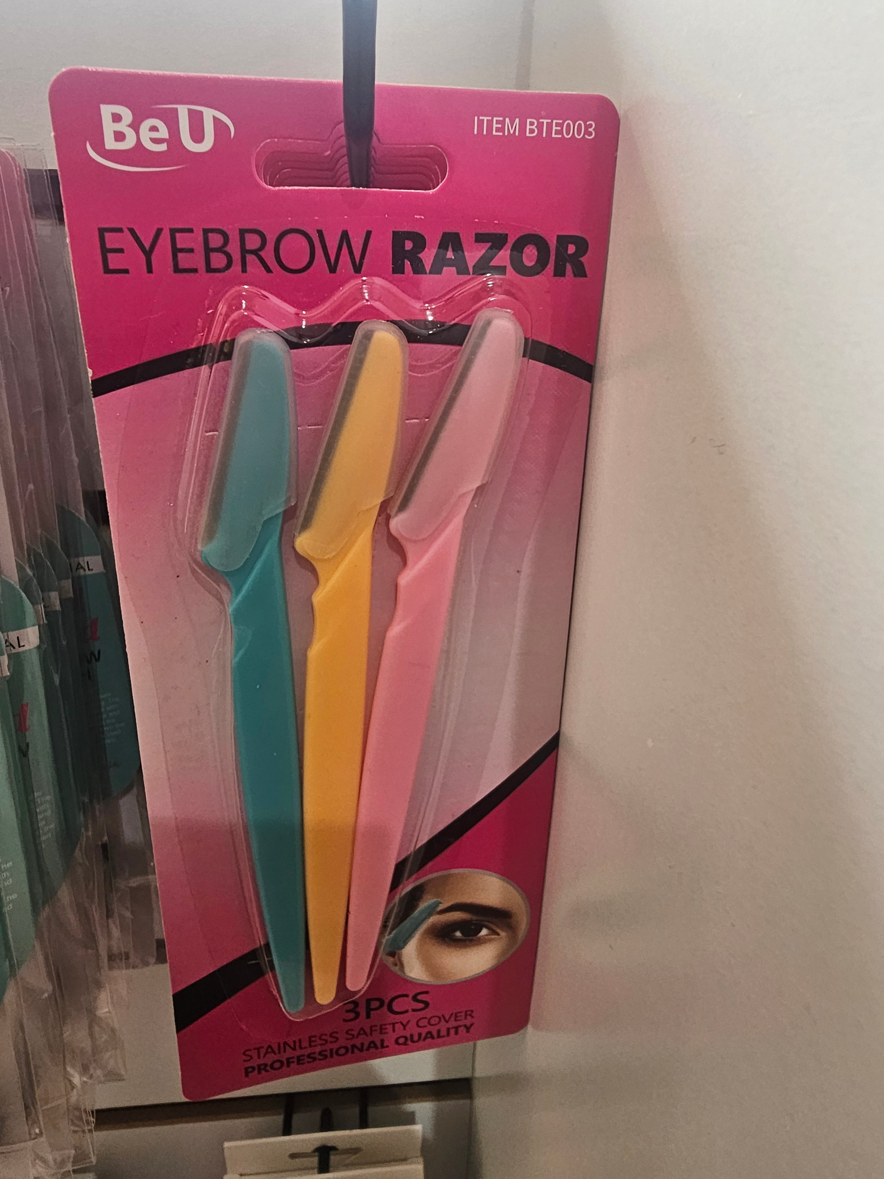 BeU Eyebrow Razor Set
