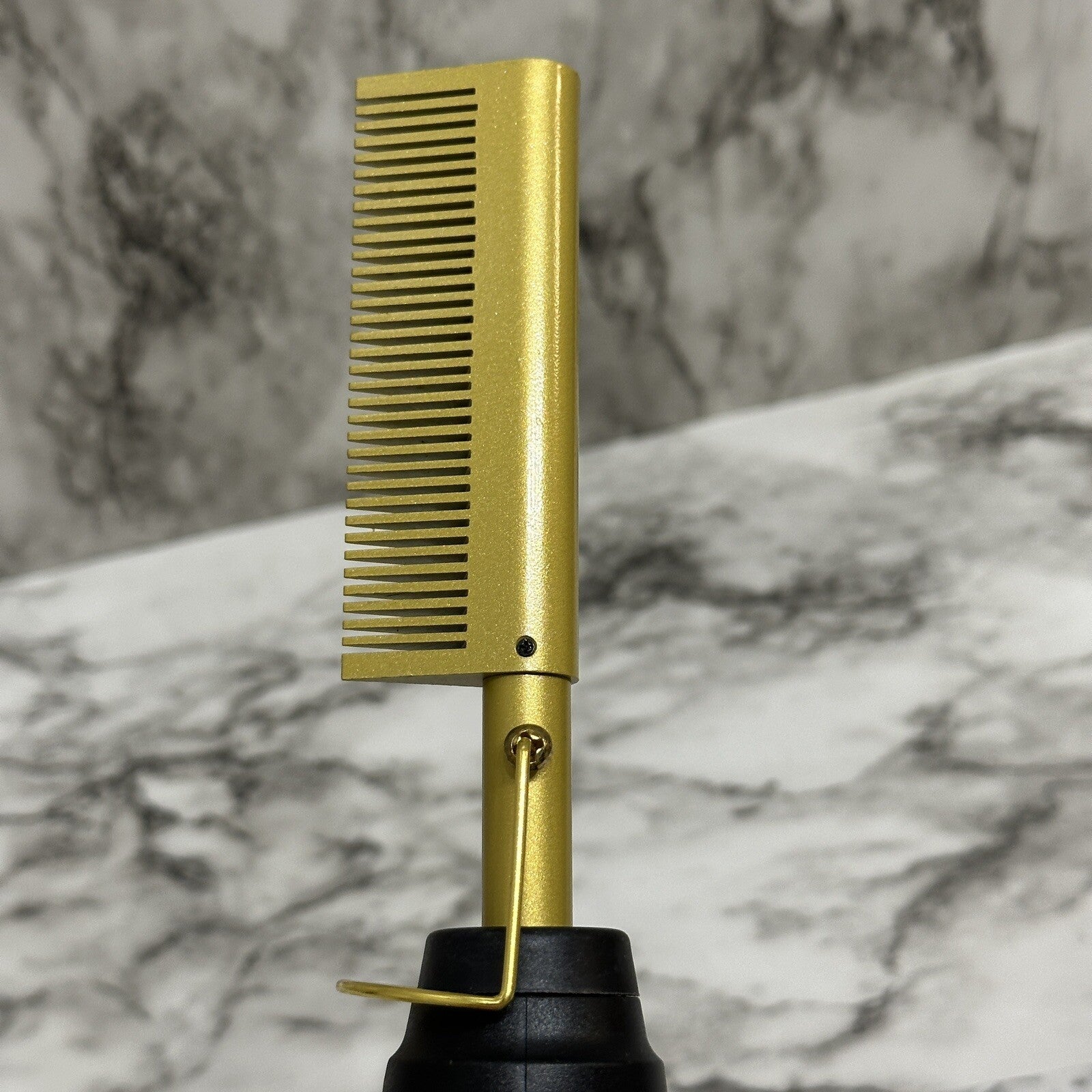 Hair Straightening Brush, US Plug, Gold Ceramic, Temperature Control