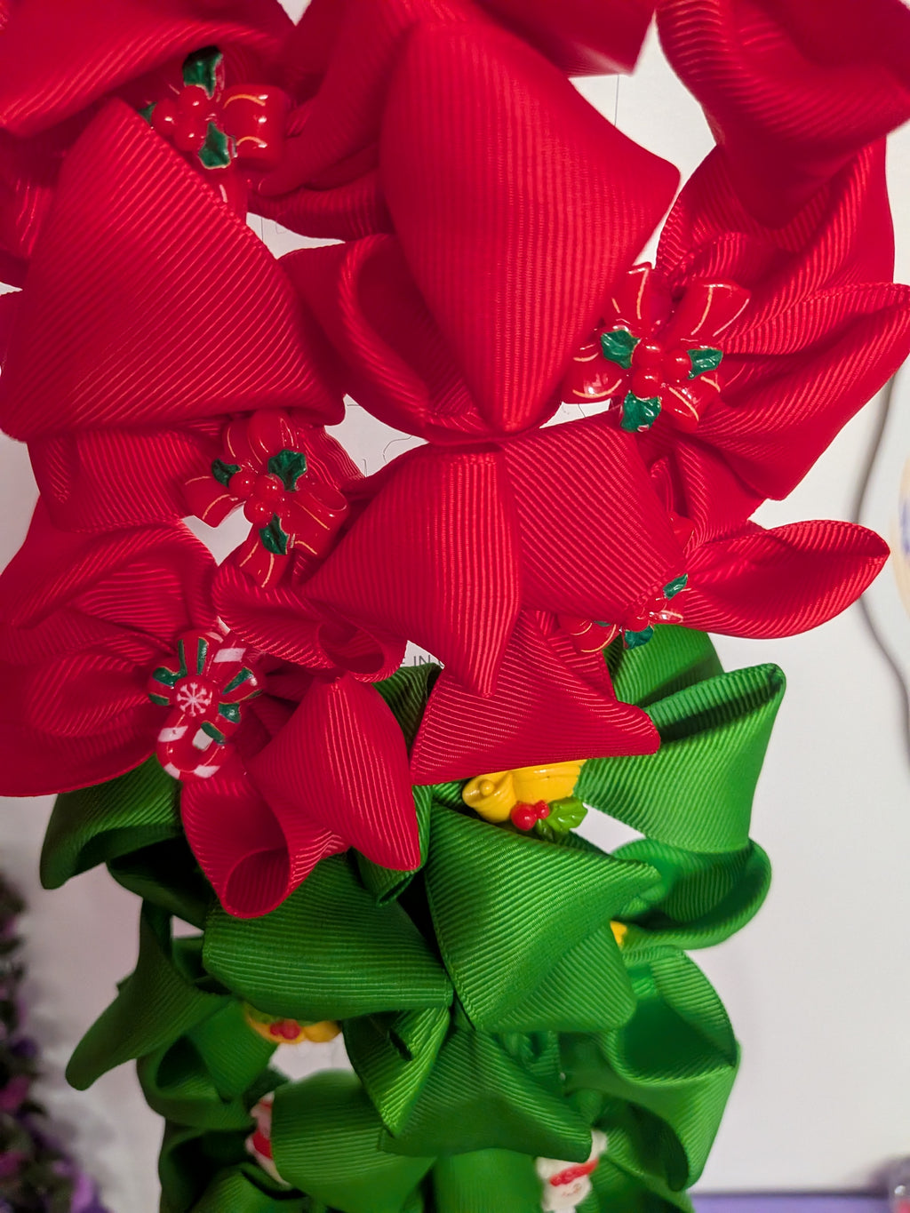 Holiday Bow Wreath with Ornaments