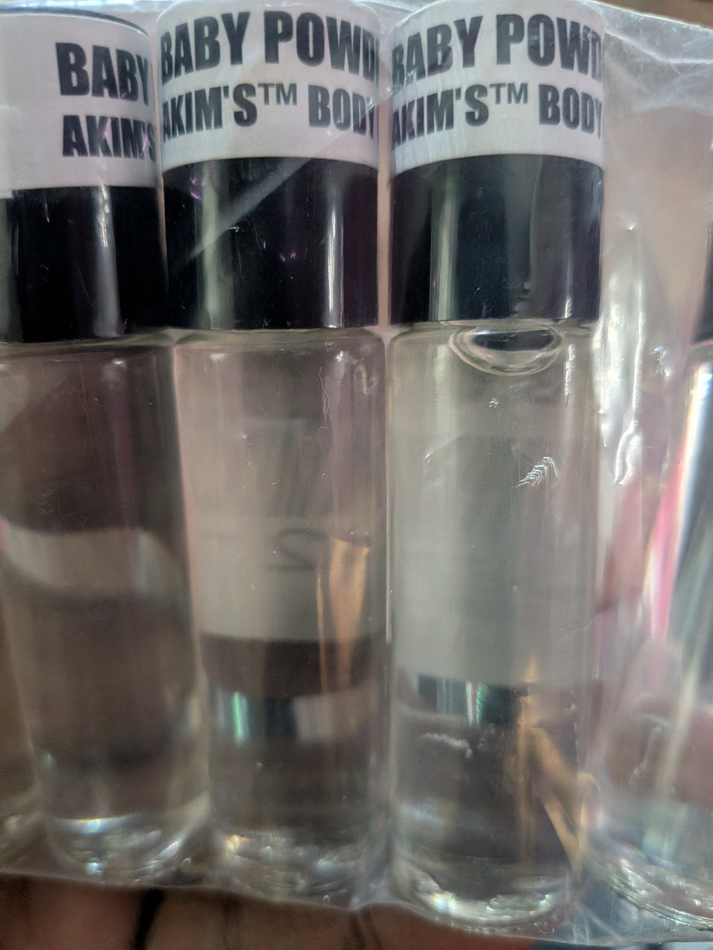 Akim's Baby Powder Body Oil,w01