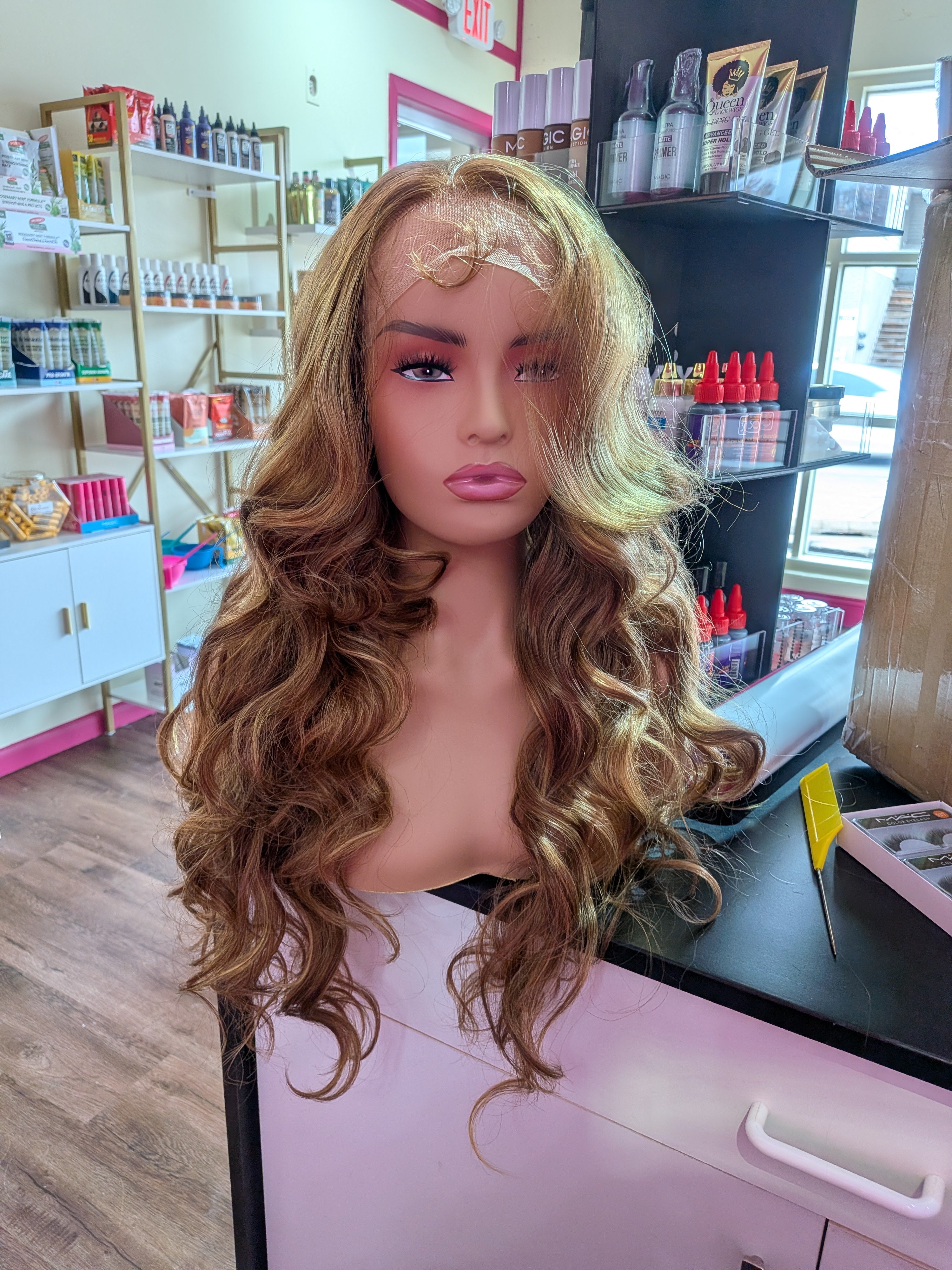 Long Wavy Blonde Wig