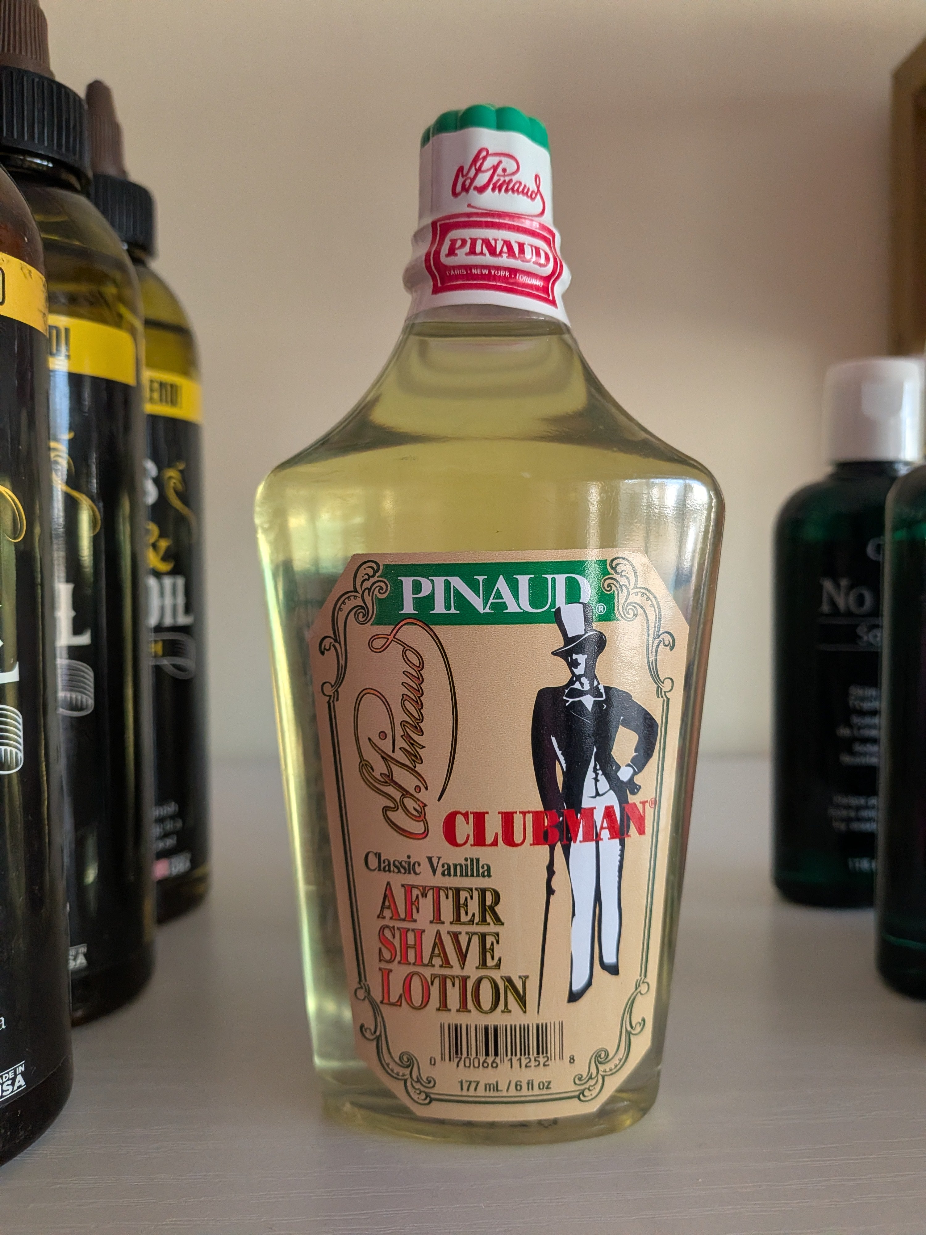 Clubman Pinaud Vanilla Aftershave