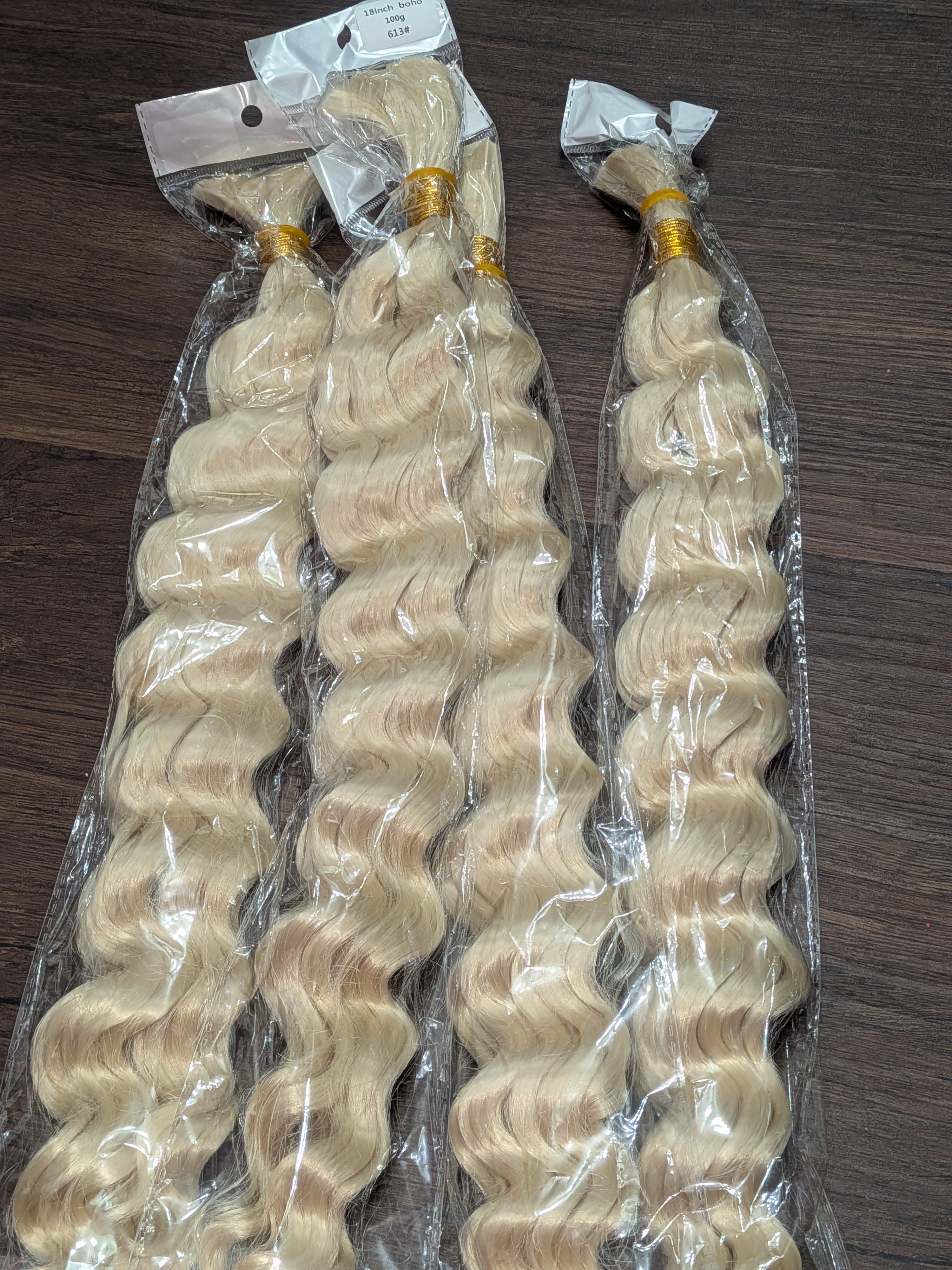 18-Inch Blonde Wavy Hair Extensions 613