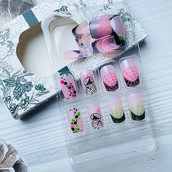 DIY Green and Pink False Nails