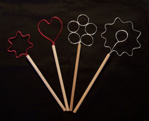 Heart-Shaped Bubble Wand Feeder