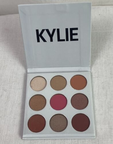 Kylie Cosmetics Burgundy Palette