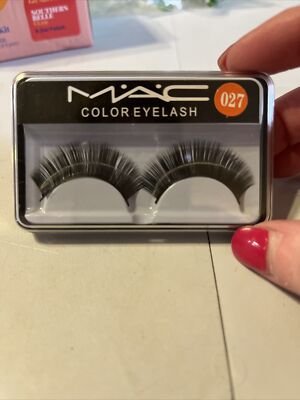 MAC 027 Color Eyelashes