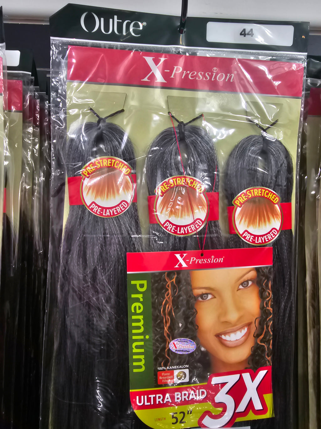 Outre X-Pression Ultra Braid 3X 52" - Color 44