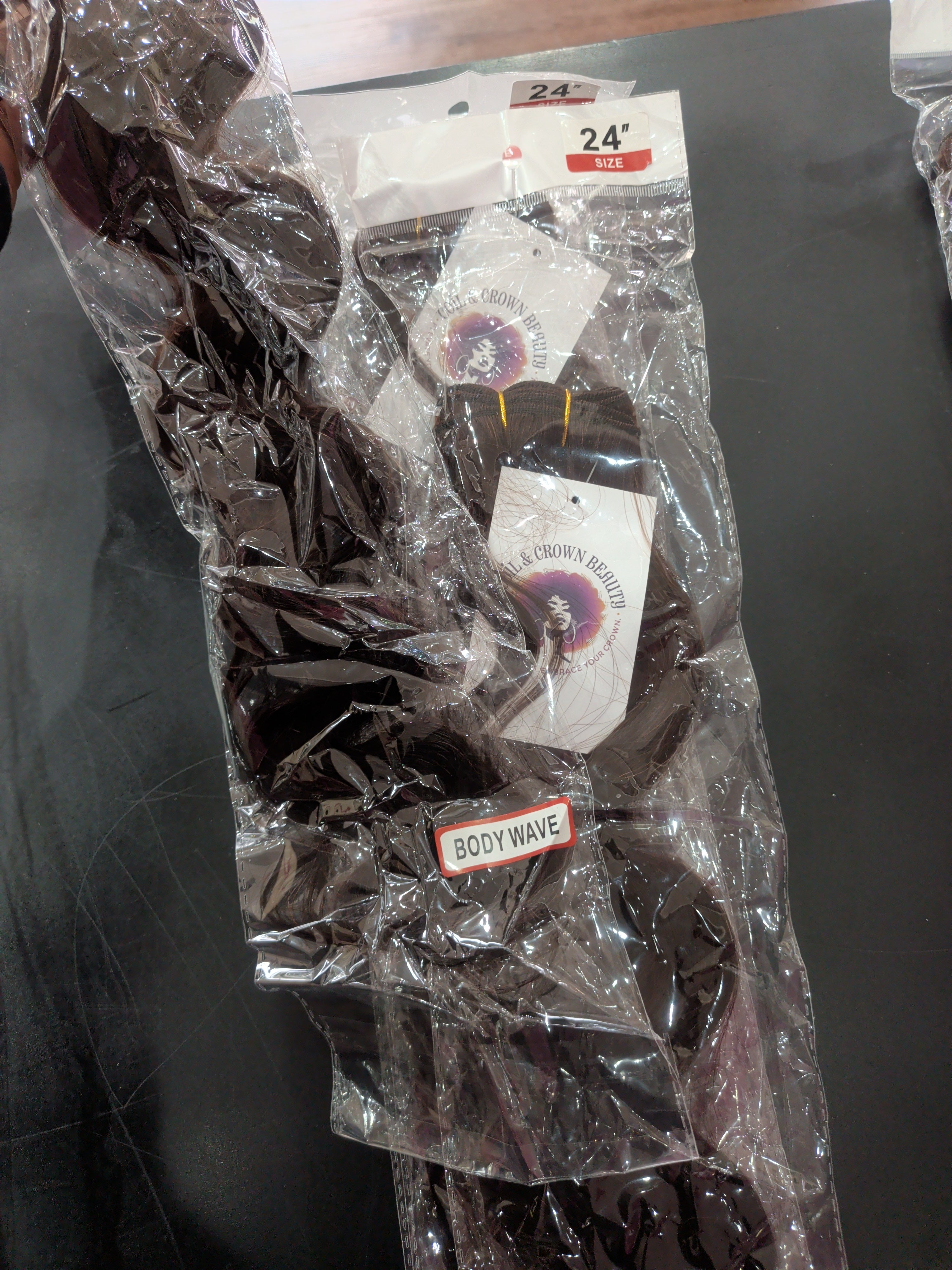 Coil crown 24" body wave brown