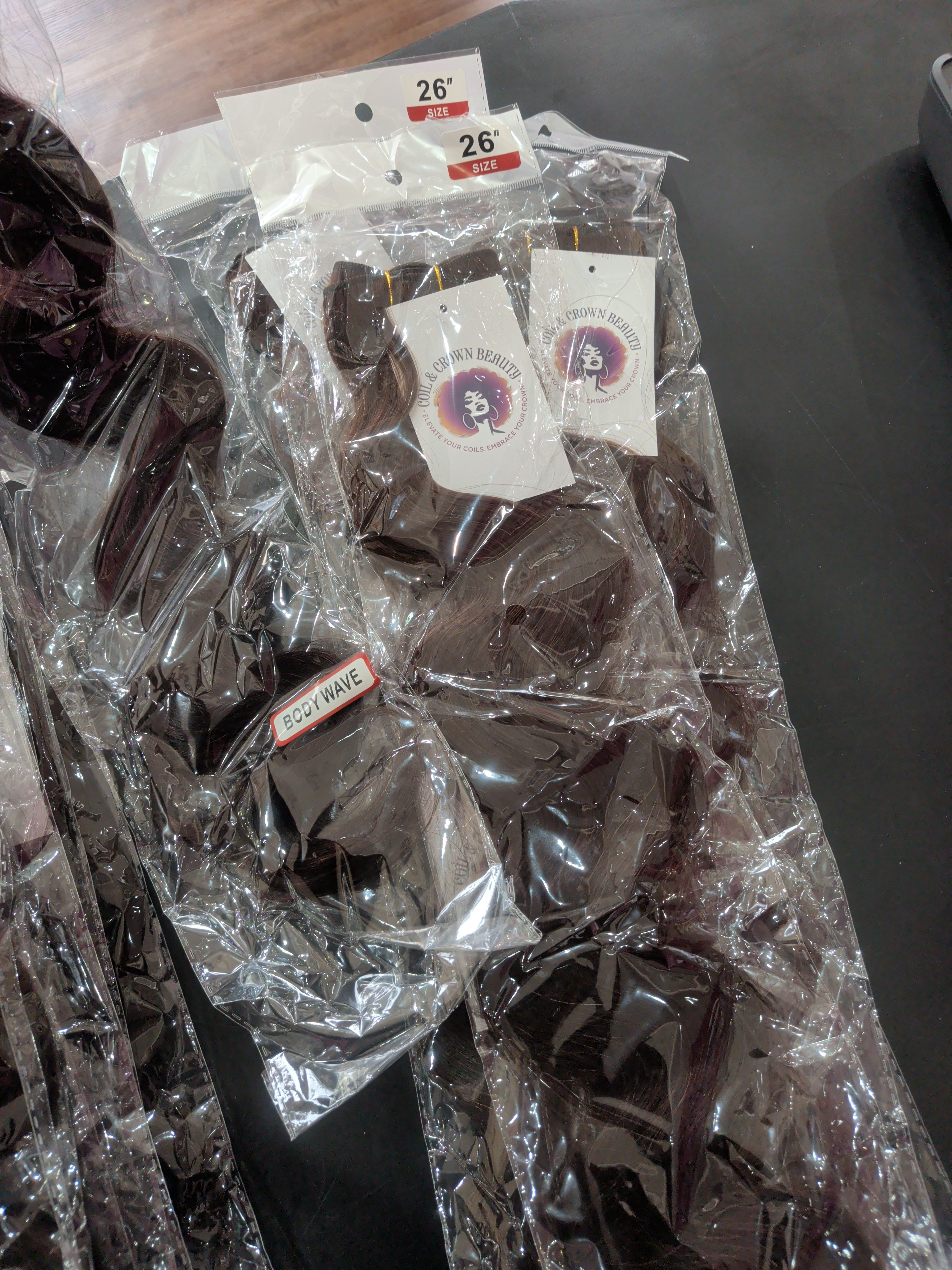Coil crown 26" body wave brown